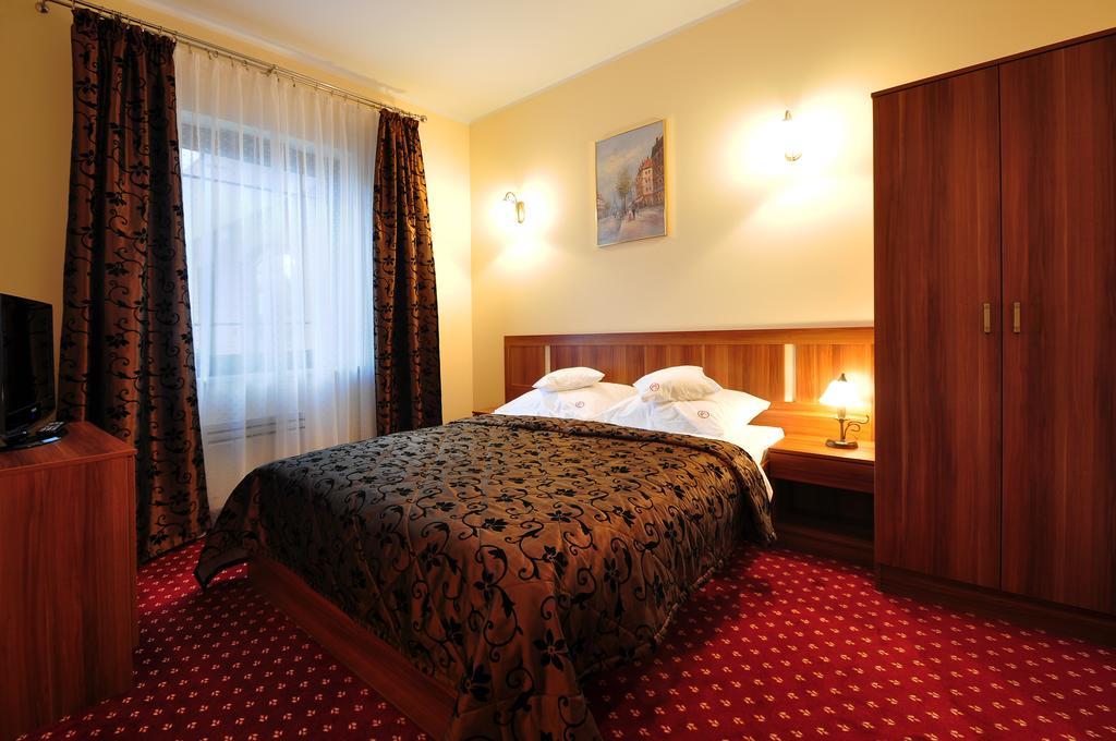 Apartamenty Continental Крыница-Морска Экстерьер фото
